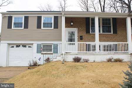 703 Appletree Ct Claymont, DE 19703