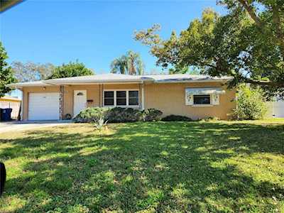 3301 52nd WAY N St. Petersburg, FL 33710