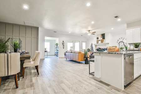 10512 Albany Avenue Lubbock, TX 79424