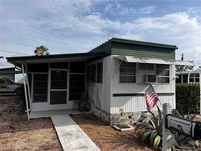 12674 Seminole Blvd #S33 Largo, FL 33778