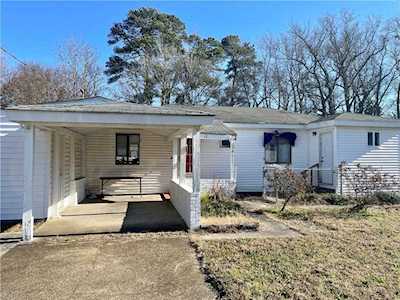 617 Palmer Turn Norfolk, VA 23505