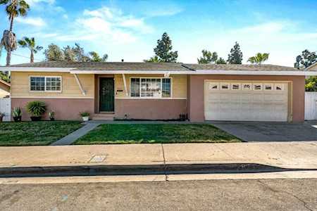 924 Bucky Ln National City, CA 91950