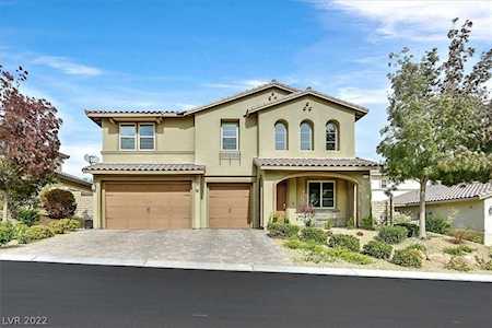 12122 Highland Vista Way Las Vegas, NV 89138