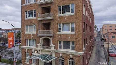 325 W 3rd St #201 Long Beach, CA 90802