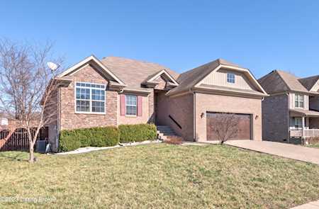 174 Mallard Crossing Dr Shepherdsville, KY 40165