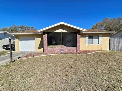 7973 Cottonwoode Dr Largo, FL 33773