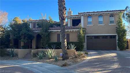 7762 Roaring Springs Circle Las Vegas, NV 89113