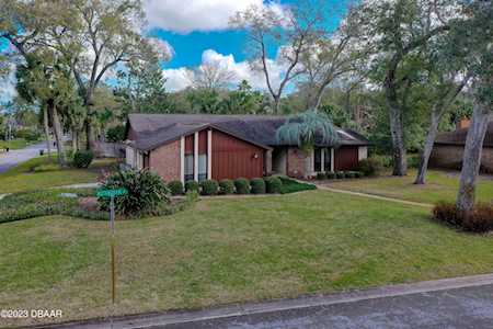 27 Nottingham Drive Ormond Beach, FL 32174