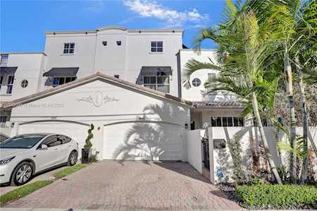 840 N Victoria Park Rd Fort Lauderdale, FL 33304