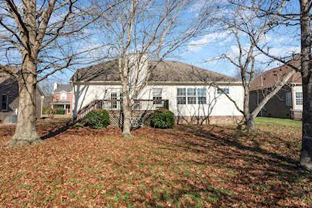 709 Settlers Ct Nashville, TN 37221