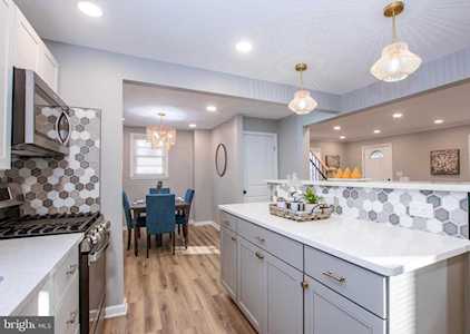 26 Berkley Rd Mount Royal, NJ 08061