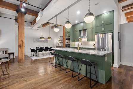 15 Sleeper Street #302 Boston, MA 02210