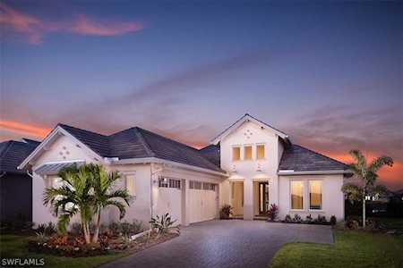 6181 Megans Bay Dr Naples, FL 34113