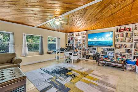 3705 NW 82nd Ave Coral Springs, FL 33065
