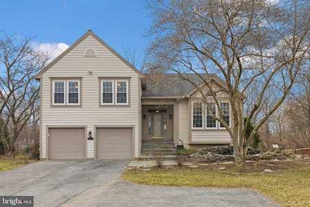 10351 Waverly Woods Dr Ellicott City, MD 21042