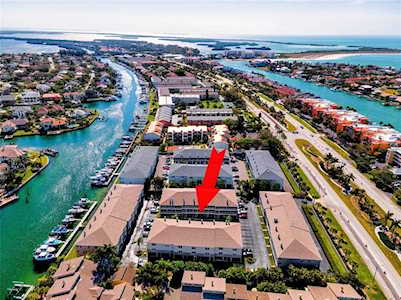 521 Pinellas Bayway S #204 Tierra Verde, FL 33715