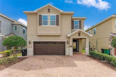 7562 Marker Ave Kissimmee, FL 34747