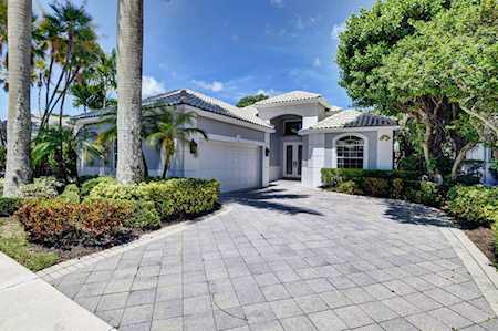 16083 Villa Vizcaya Place Delray Beach, FL 33446