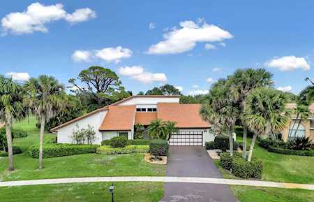 4499 White Cedar Lane Delray Beach, FL 33445