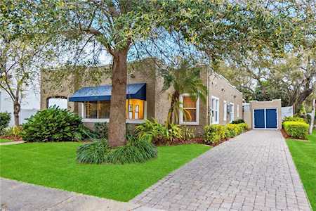 1618 S Arrawana Ave Tampa, FL 33629