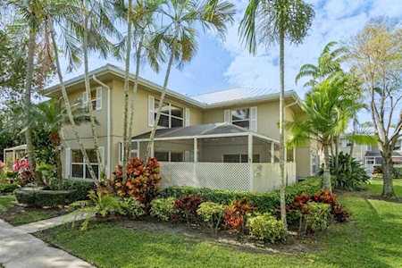 2490 SW Danbury Lane Palm City, FL 34990