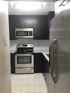 649 E Sheridan St #108 Dania Beach, FL 33004