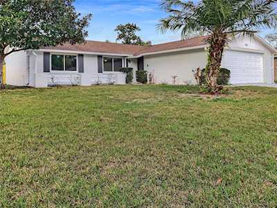 759 Caliente Dr Brandon, FL 33511