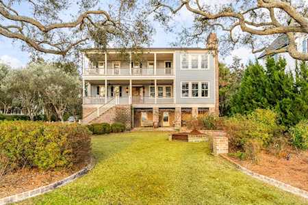 205 Ferry St Mount Pleasant, SC 29464