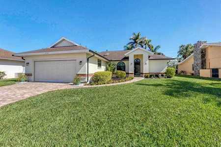 5107 86th Street Ct W Bradenton, FL 34210