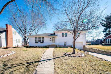 1024 N Hushaw Ave Chillicothe, IL 61523