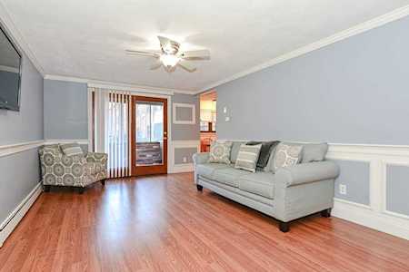 68 Preston St #3F Wakefield, MA 01880