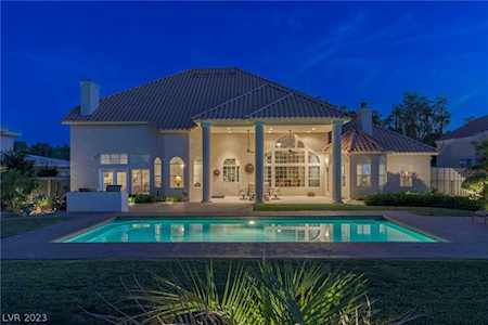 7424 Doe Ave Las Vegas, NV 89117