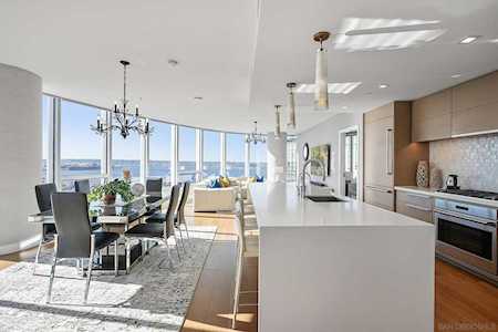 888 W E St #1502 San Diego, CA 92101