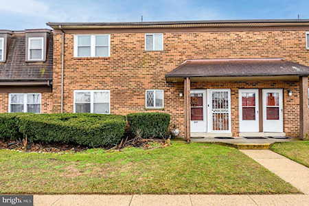 808 Henri Ct #3-808 Burlington, NJ 08016