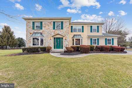 909 River View Circle Phoenixville, PA 19460