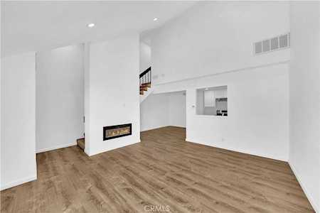 3318 Pasadena Long Beach, CA 90807