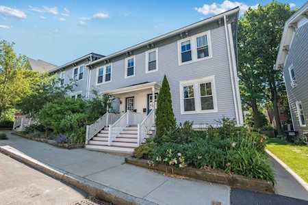 39 Lowell Street #39 Somerville, MA 02143