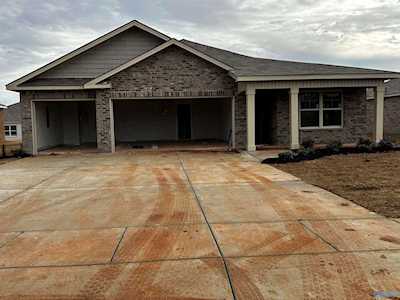 306 Southland Court Madison, AL 35756