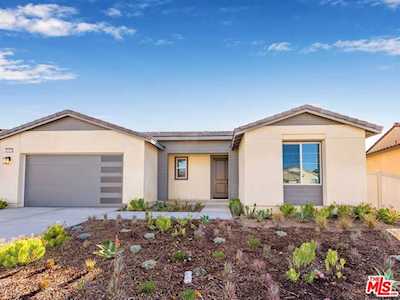 28832 Chapparal Ct Santa Clarita, CA 91350