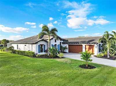 11866 White Stone Dr Fort Myers, FL 33913