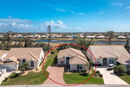 8295 Parkside Dr Englewood, FL 34224