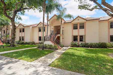 3190 Leewood Terrace #L104 Boca Raton, FL 33431