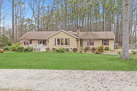 303 Chesapeake Drive Grimesland, NC 27837