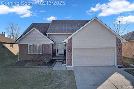 46152 Prince Chesterfield, MI 48051