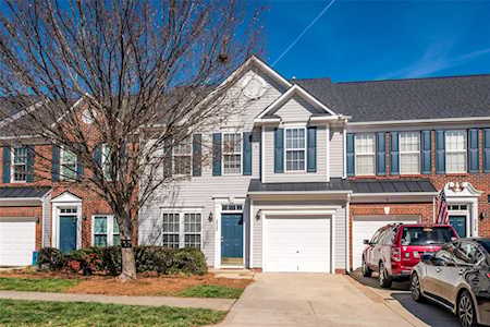 4042 Carl Parmer Dr Harrisburg, NC 28075
