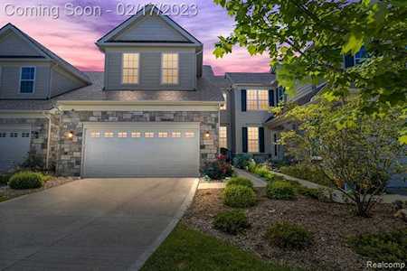 23959 Seminole Novi, MI 48375