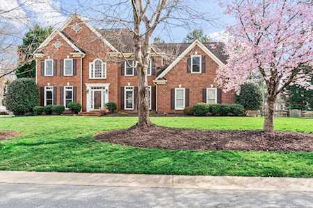 9533 St Barts Ln Huntersville, NC 28078