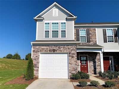 905 Wicawa Rd Fort Mill, SC 29708