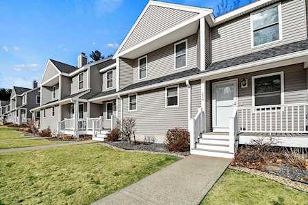 224 Bayberry Hill Lane #224 Leominster, MA 01453