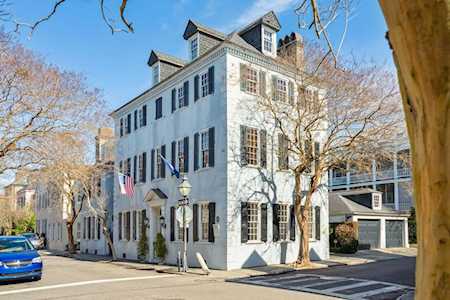 94 Tradd St Charleston, SC 29401